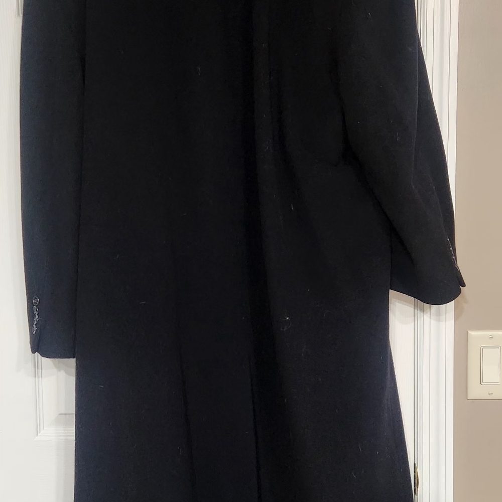 Coat - Picture 2 of 8